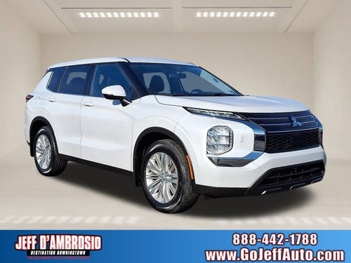 2022 Mitsubishi Outlander ES