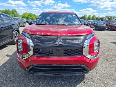 2026 Mitsubishi Outlander SE