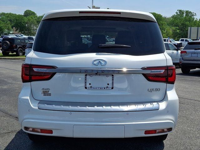 2023 INFINITI QX80 Premium Select