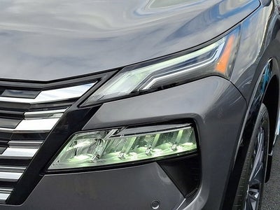 2025 Nissan Rogue Platinum