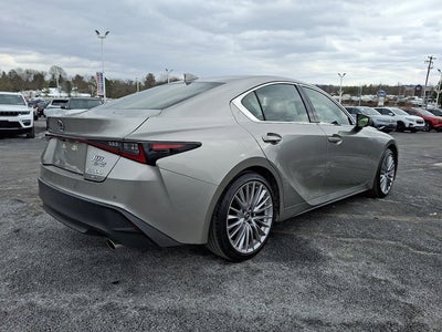 2023 Lexus IS 300