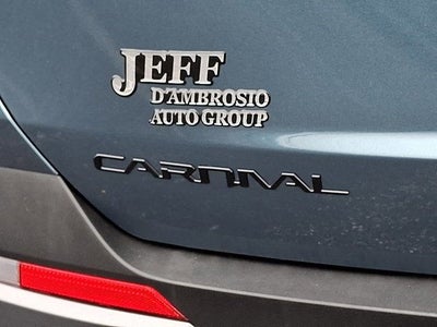 2025 Kia Carnival SX