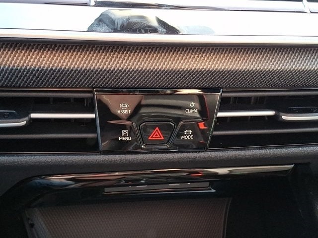 2025 Volkswagen Golf GTI 2.0T SE