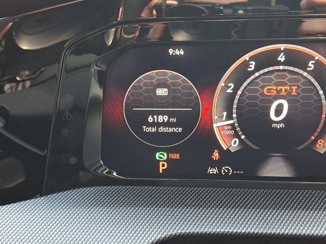 2025 Volkswagen Golf GTI 2.0T SE