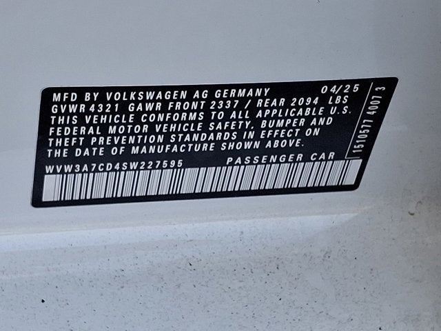 2025 Volkswagen Golf GTI 2.0T SE