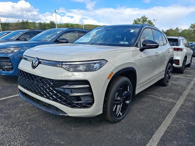 2026 Volkswagen Tiguan SE R-Line Black