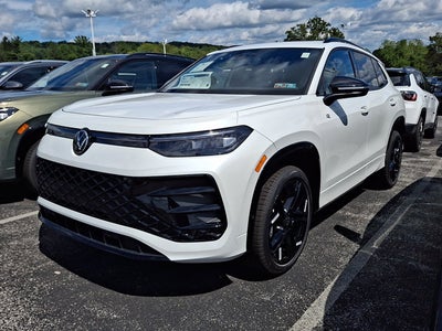 2026 Volkswagen Tiguan SE R-Line Black