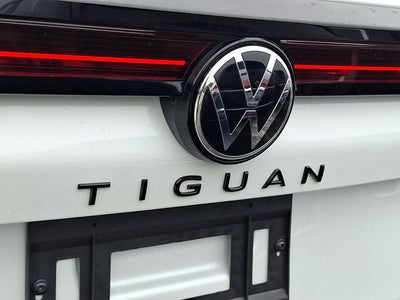 2026 Volkswagen Tiguan SE R-Line Black