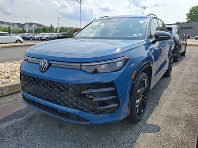 2026 Volkswagen Tiguan SE R-Line Black