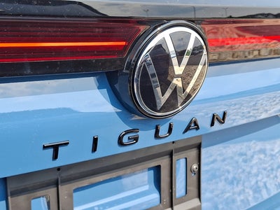 2026 Volkswagen Tiguan SE R-Line Black