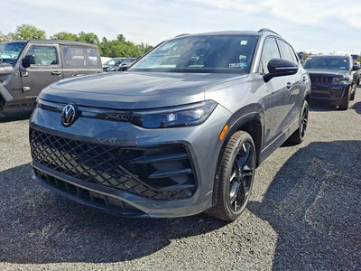 2026 Volkswagen Tiguan SE R-Line Black