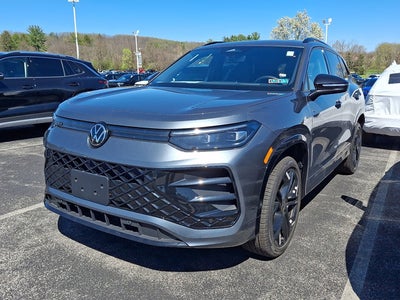 2026 Volkswagen Tiguan SE R-Line Black