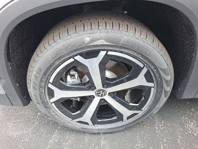 2025 Volkswagen Tiguan SE