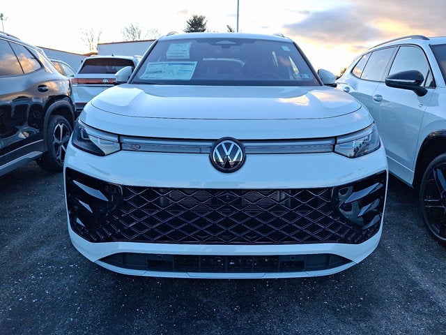 2026 Volkswagen Tiguan SEL R-Line Turbo