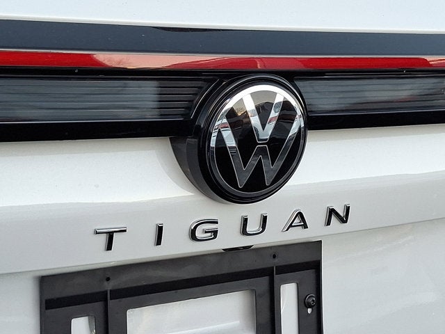 2026 Volkswagen Tiguan SEL R-Line Turbo