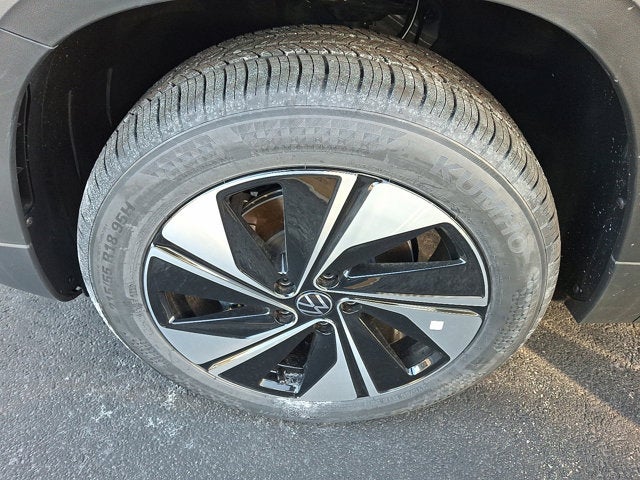 2026 Volkswagen Taos SE