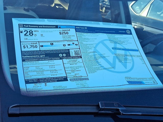 2026 Volkswagen Taos SE